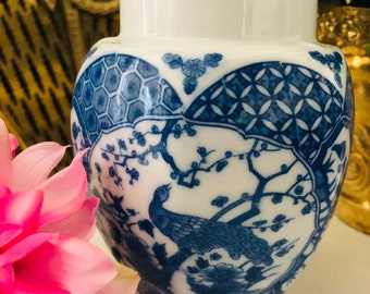 BLUE WHITE IMARI Candle Holder, Chinoiserie Chic, Housewarming Decor, Porcelain Japan