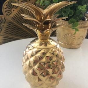 Vintage Brass Pineapple Candleholder | Hollywood Regency Taper Holder | Tropical Decor | Hospitality Symbol