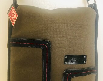 lee cooper leather bag