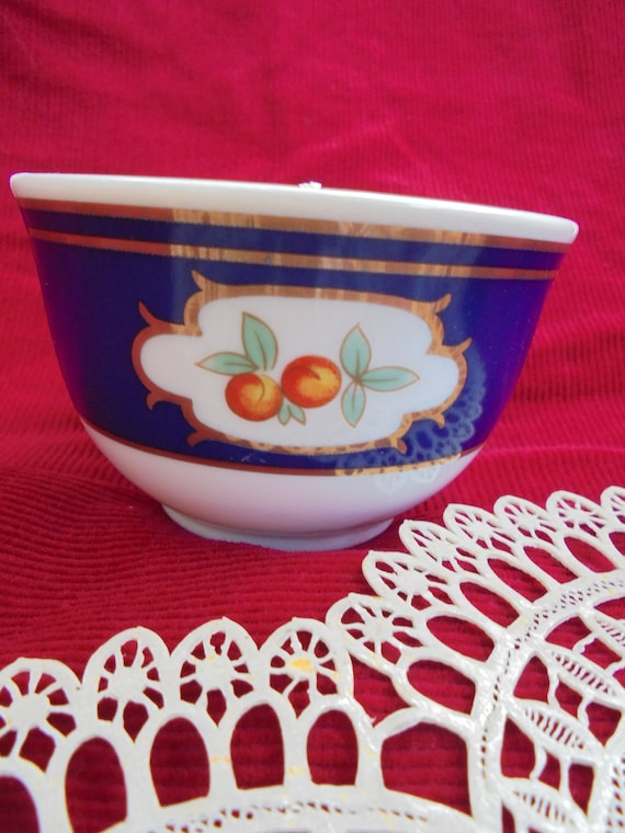 PLEASANT COMPANY FELICITY American Girl,, Cup Candle, Cobalt Blue, Collectible Porcelain,Gift for Her, Chinoserie Chic Il_570xn