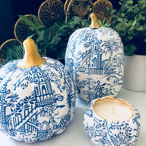 CHINOISERIE PUMPKIN, BLUE White, Home Decor, Fall Seasonal Decoration, Chinoiserie Chic, Pagoda Style, Thanksgiving Decor