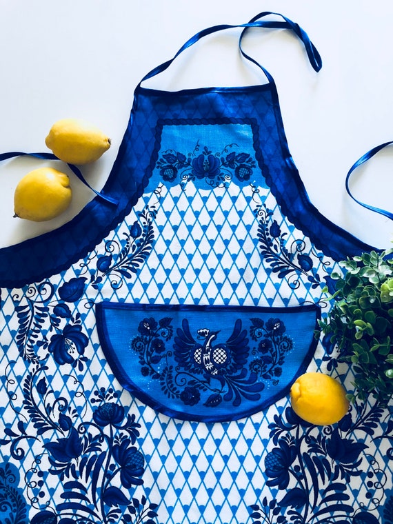 BLUE WHITE, Kitchen Apron, Gift For Mom, Chinoiserie Decor, Linens, delft motives Il_570xn