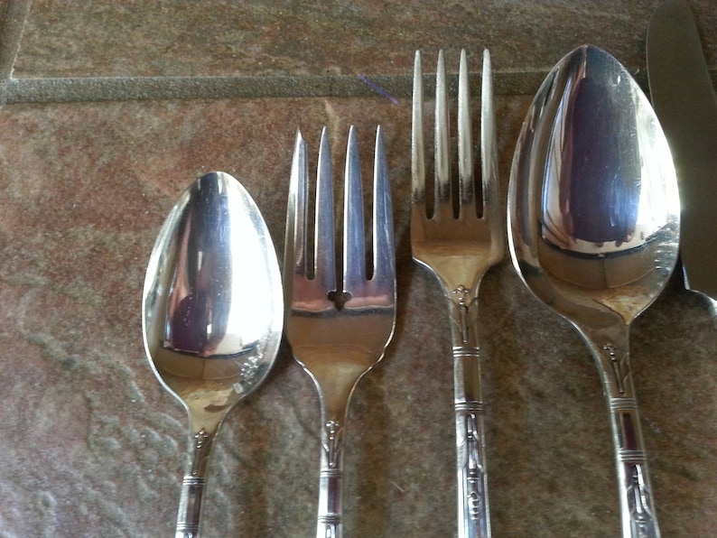 Antique Oneida Community Tudor Plate JUNE aka Nursery Place Settings Vintage 1932 ART DECO Silver Plate Silverware 7 Piece Settings Upto 8