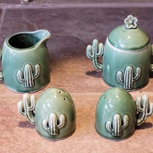 Vintage Ceramic Hand Made Salt and Pepper Shakers, Creamer and Sugar Bowl, 5 Piece, Arizona Saguaro Cactus, Mid Century, Retro Kitchenware