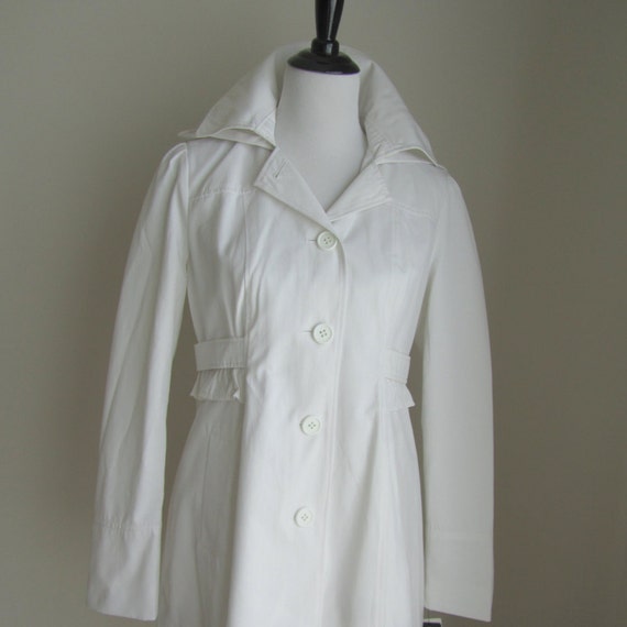 GUESS trench coat with removable button-close hood