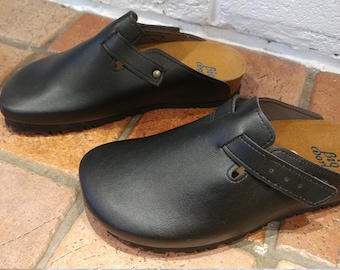 vegan clog