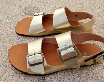 BAREFOOT CHAD color GOLD, not longer in production