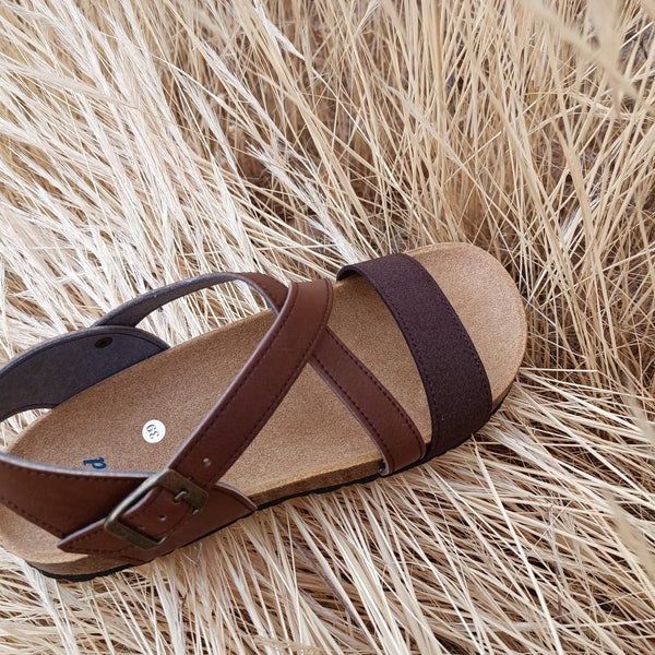 NIZA BROWN,  20% off, Vegan sandaks, cruelty-free sandals, eco-friendly, animal-free sandals, fashionable vegan, summer vegan sandals.