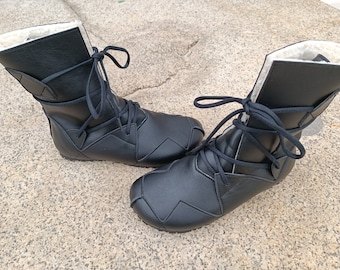 20% Off, Vegan Boots, Vegan Booties, Black Boots, Winter Shoes,  Lace Boots BOSQUE BLACK, white fake wool lining