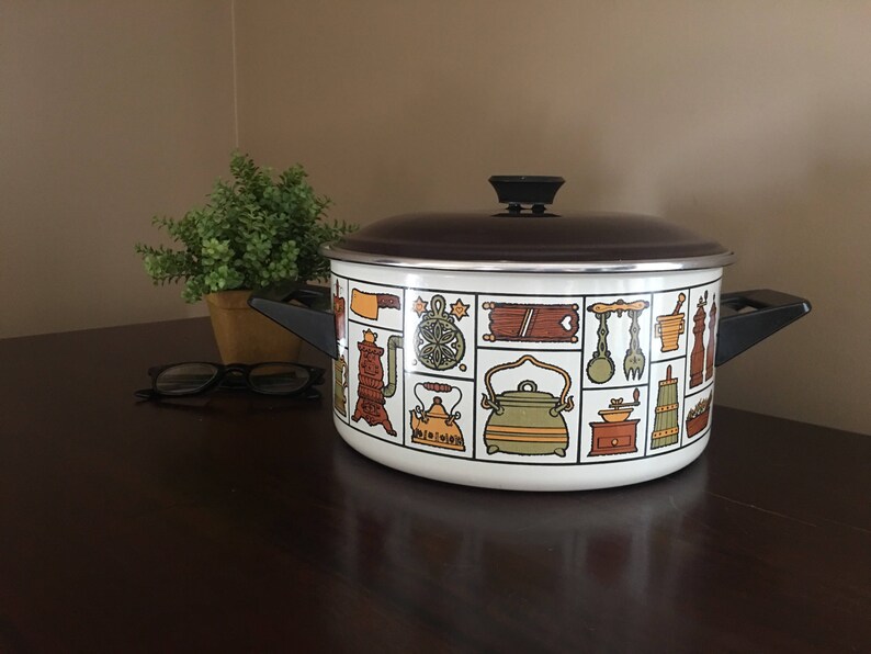 Vintage Enamel Yugoslavia Pot Fun Retro Kitchen Decor Etsy