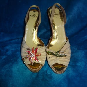 Pale Yellow Fendi Sandals with Decorative Flower and Leaf 38/8
