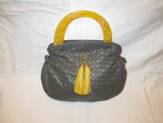 Rare Gray Leather Weave w/Yellow Lucite Handles T… - image 3