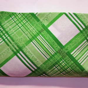 Vintage 1974 Tastemaker Rob Roy Green Plaid Fitted Twin Sheet Like New!