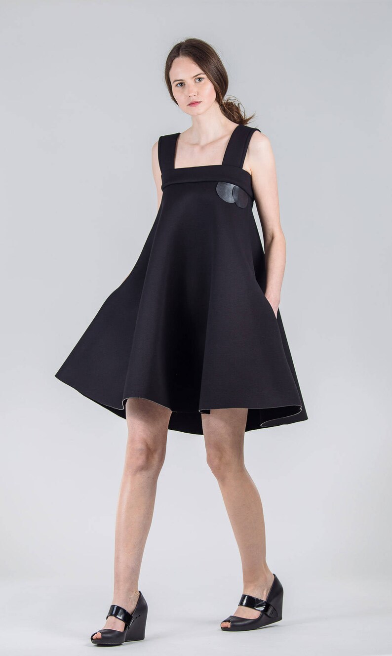 Neopren Voluminöse WLederdetailEtsy Schwarz Kleid Frau pVqUSMz