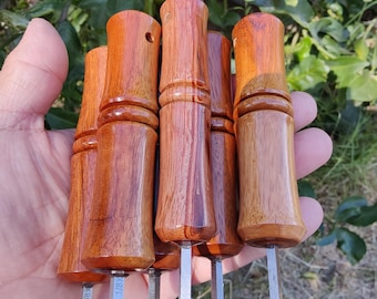 Raspador de varilla de ferrocerio para bushcraft / Percutor de varilla de ferrocerio con mango de madera de jobillo / Raspador Mischmetal