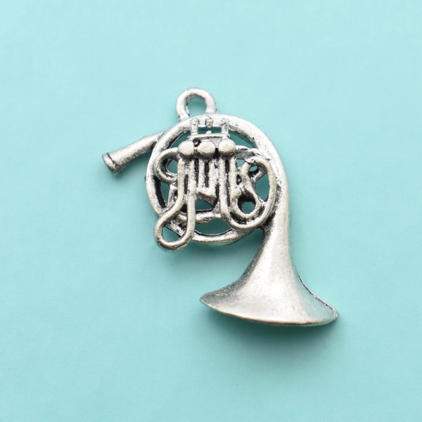 French horn charm in antique silver pewter.  French horn charm. French horn Charms. Bracelet Charms. Necklace charms. Musician gifts.