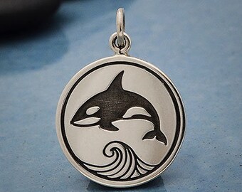 Killer Whale Charm on a Disk in Sterling Silver. Sterling Silver Charm. Charms Only. Sterling Silver Charms Wholesale. Whale Fish Charm