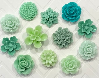 Push Pins or Magnets Set in Shades of Green /& Teal