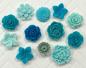 Push Pins or Magnets Set in Shades of Green /& Teal