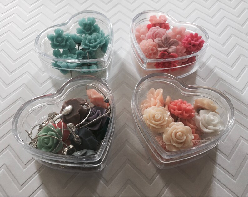 Carmel /& Maroon Push Pins or Magnets Set in Red