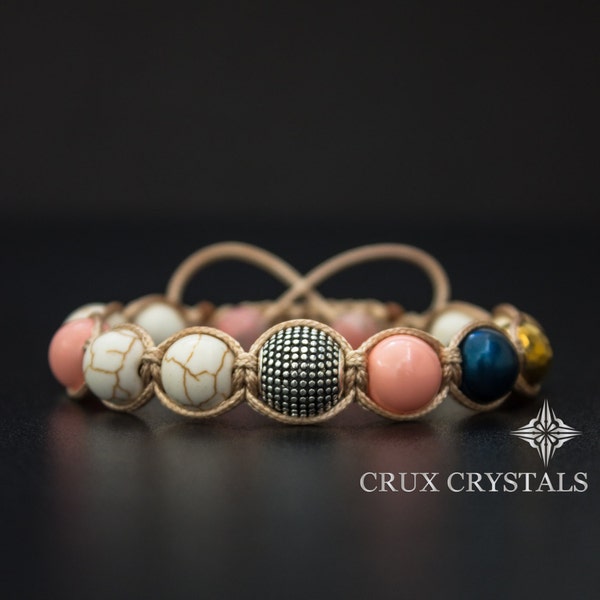 Pulsera Shamballa de turquesa blanca: perlas Swarovski con flamencos rosas, joyería de la amistad en macramé
