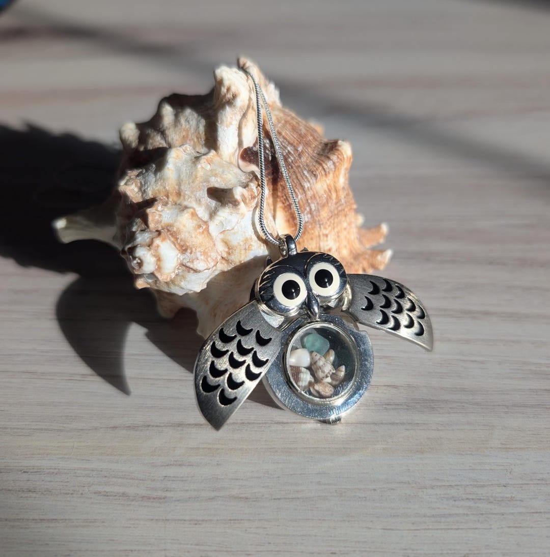 Owl Locket Necklace | Vintage-inspired Charm | Unique Gift for Animal ...