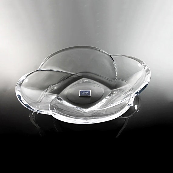 Mikasa Crystal Oval Bowl, Petals, Clear Glass, Centerpiece, Display, Fruit Bowl, Giftware