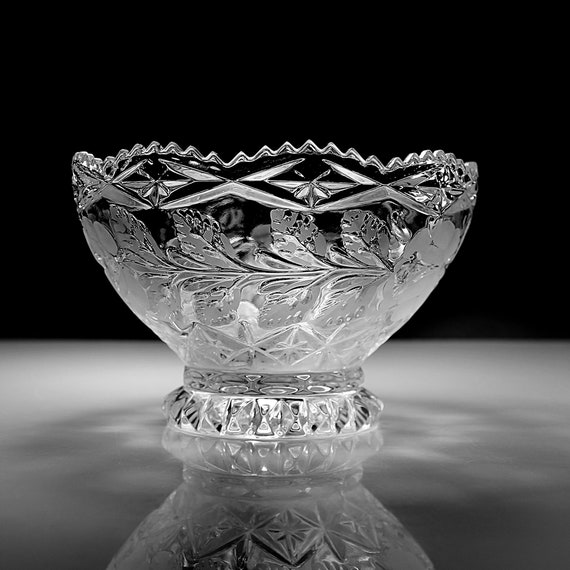 Crystal Candy Bowl, Crystal Clear Industries, Roses and Stems Frosted, 6 Inch