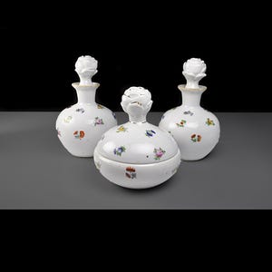 Japanese Vanity Set – Hand-Painted Porcelain Perfume Bottles and Powder Box – Floral Design