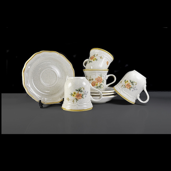 Cups and Saucers Set of 4 - Mikasa Garden Club Silk Bouquet, Discontinued Stoneware Floral Design, 8 Ounce