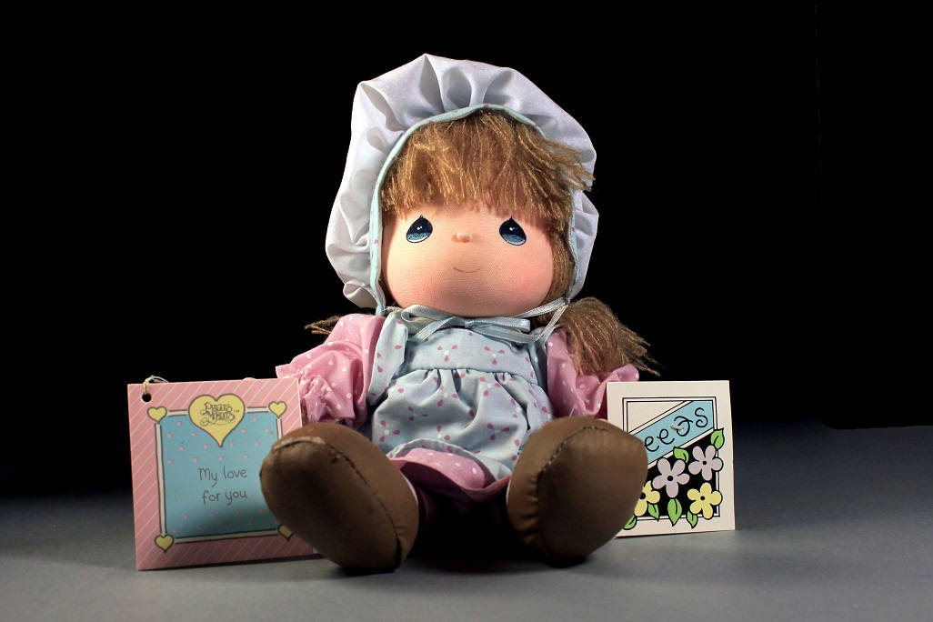 Precious moments sales dolls 1985