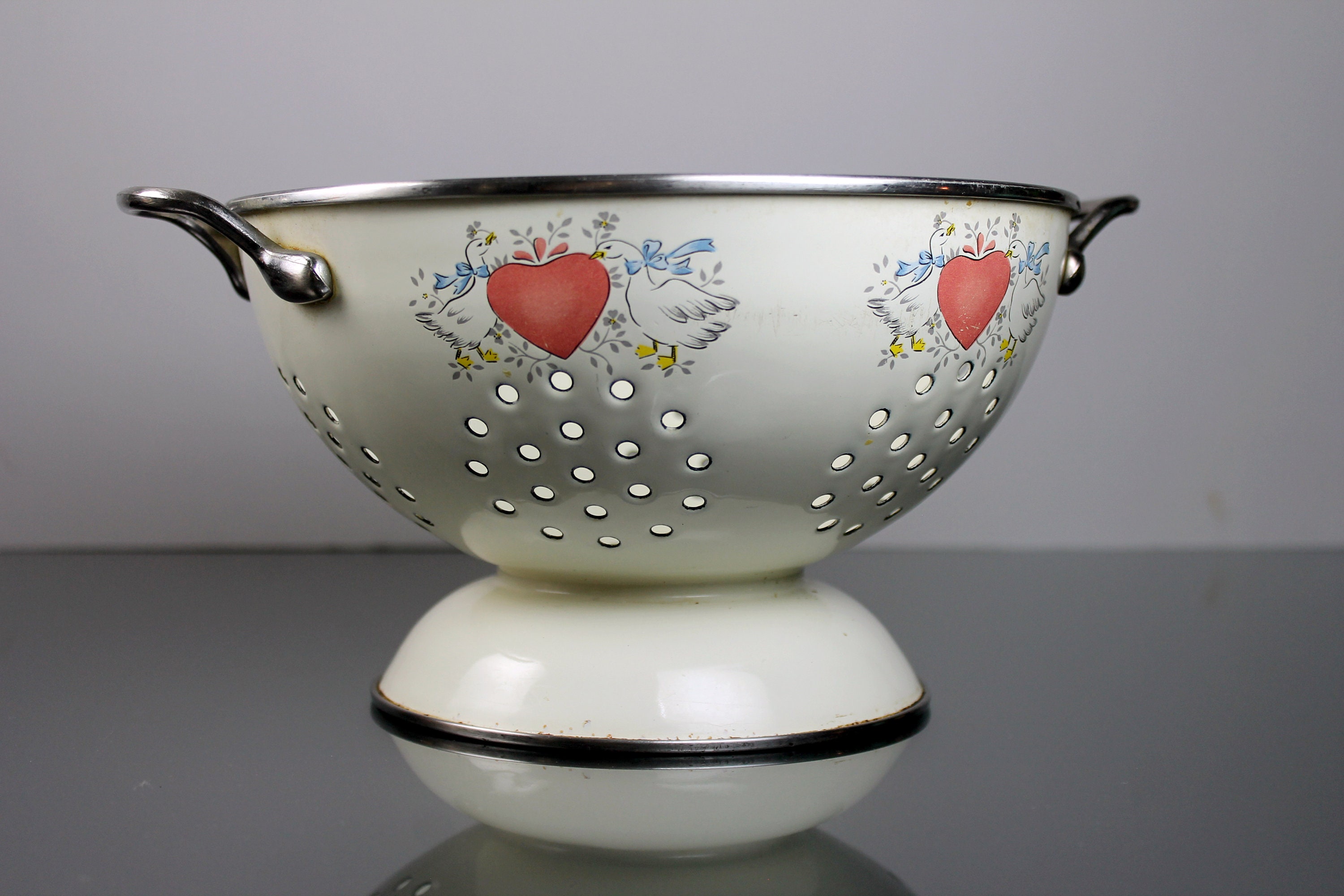 Pedestal Metal Colander, International, Marmalade, Geese and Heart