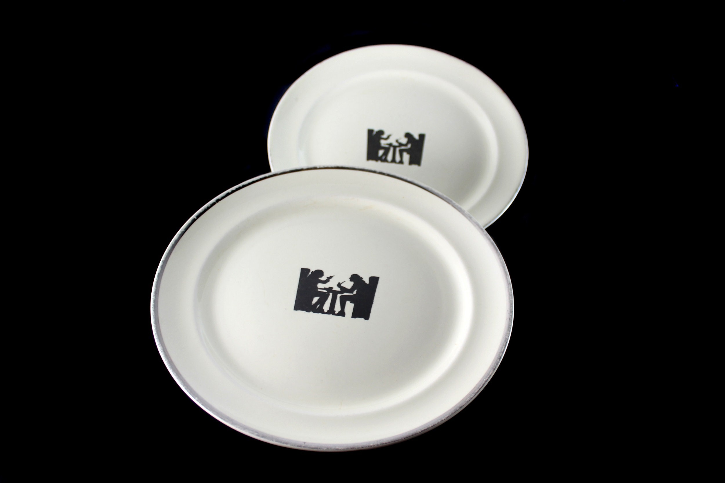 Breakfast Plates, Halls Kitchenware, Silhouette, Set of 20, Made in the ...