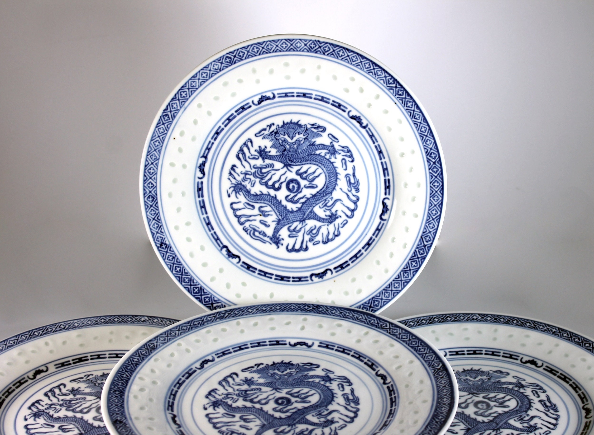 Dragon dinnerware set discount