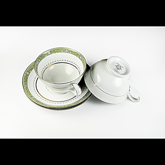 Noritake Thurston Cups and Saucers Set of 2 - Pattern 6871, Made in Japan, Elegant Green and Gold Trim, Fine Bone China