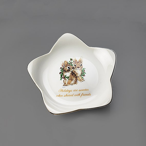 Star Shaped Holiday Bowl, Designers Collection, A Christmas Keepsake, Bunnies and Holly