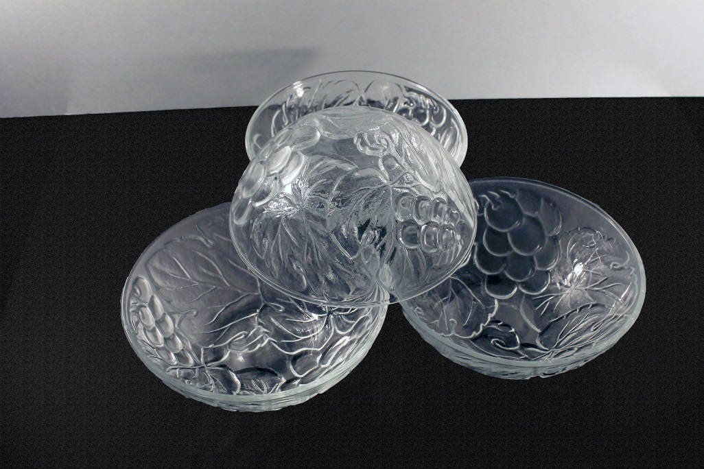 Fruit Bowls, KIG Indonesia, Clear Glass, Grape Texture, Set of 4