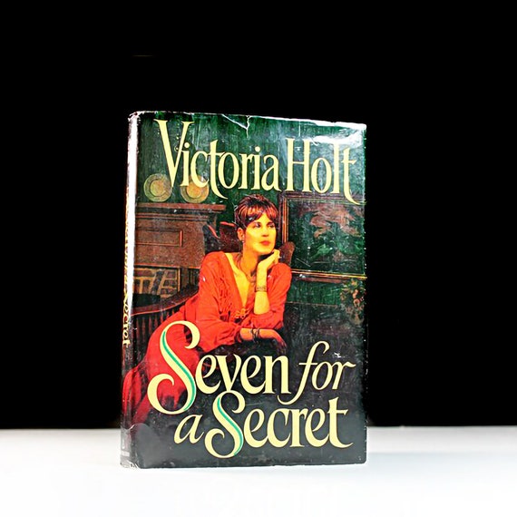 Hardcover Book, Seven for a Secret, Victoria Holt, Mystery, Novel, Literature, Suspense, Romance