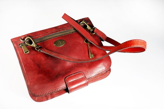Fossil brand bag #Fossil #purse #bag #red #hippie - Depop
