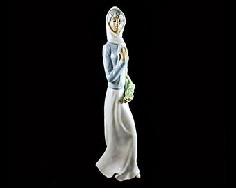 Tengra Porcelain Figurine, Statue, Lady in Scarf with Flowers, Collectible, Giftware