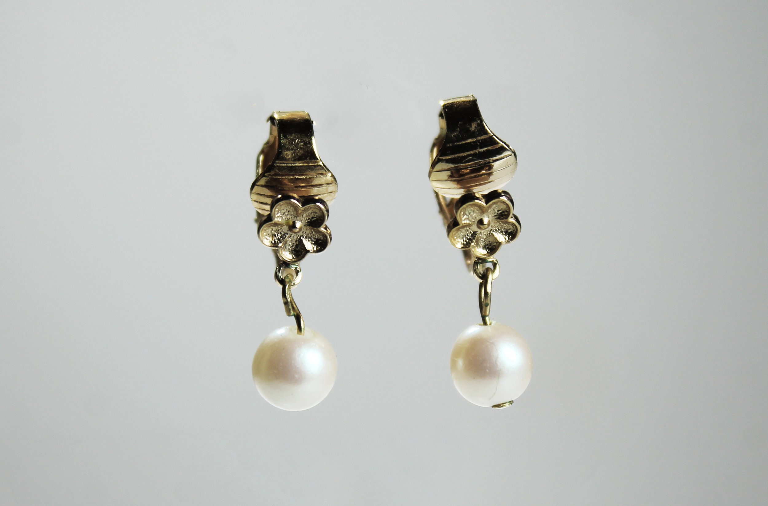 ClipOn Earrings, Faux Pearl, Gold Tone, Costume Jewelry, Unsigned