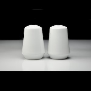 White Ceramic Salt and Pepper Shaker Set - Mid-Century Modern Minimalist Tableware -3 Inches Tall - Excellent Condition with Stoppers