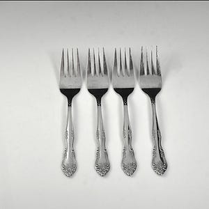 Rogers Stainless Korea Salad Forks, Set of 4, Floral Flatware, Replacement Forks
