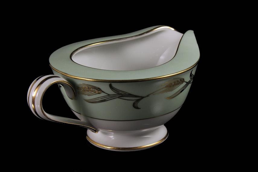 Noritake Creamer, Alice Pattern, Fine China, Wheat Pattern, Gold Trim