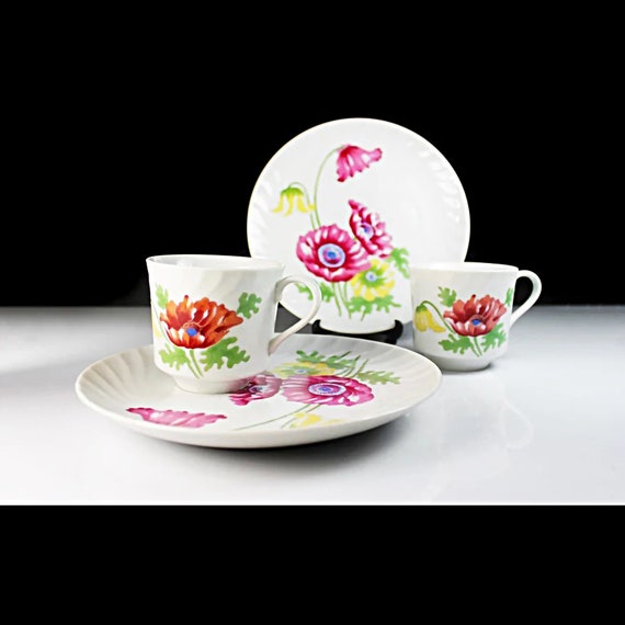 Seymour Mann Snack Sets, Windsor Garden, Set of 2, Cups and Plates, Luncheon Set