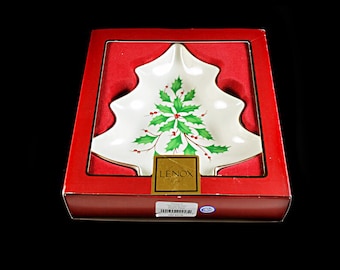 Tree Shaped Candy Dish, Lenox Holiday, New In Box, Holly, Gold Trimmed, Christmas Holiday Gift