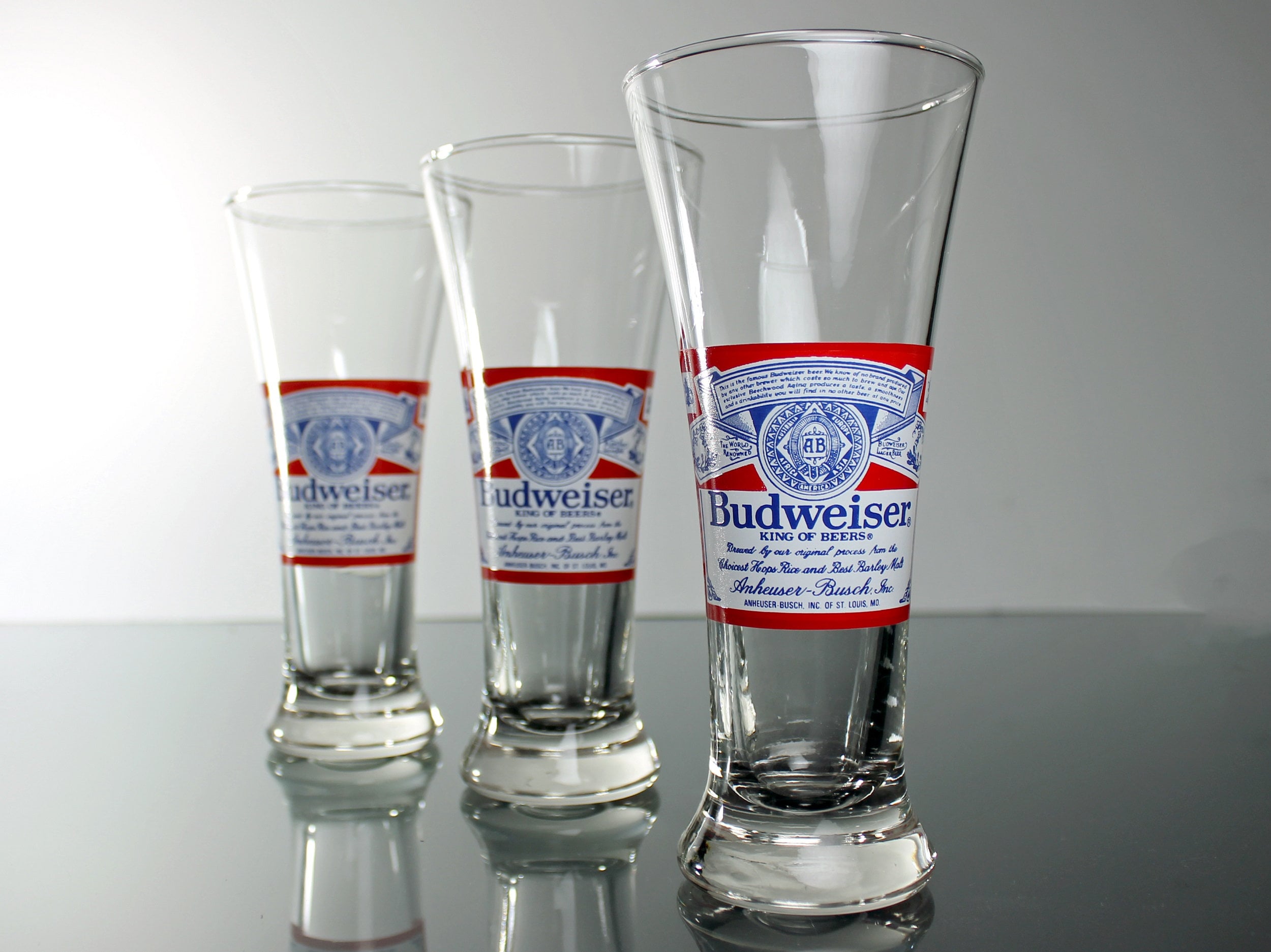 Budweiser Pilsner Glasses, Budweiser Label, 8 Ounce, Collectible