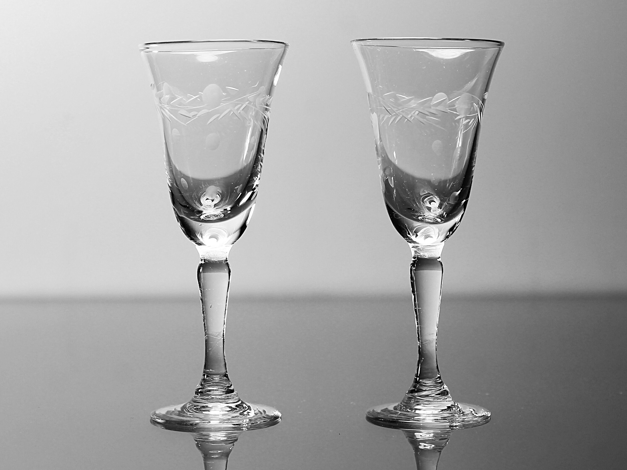 2 Vintage Clear Crystal Floral Etched Cordial Wine Glasses