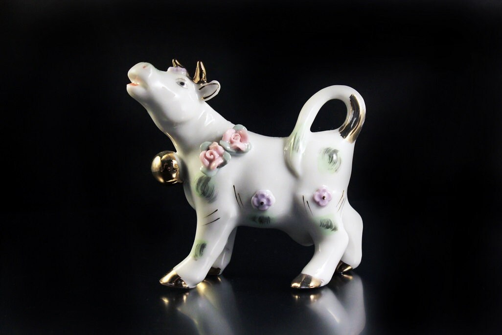 collectible porcelain cows