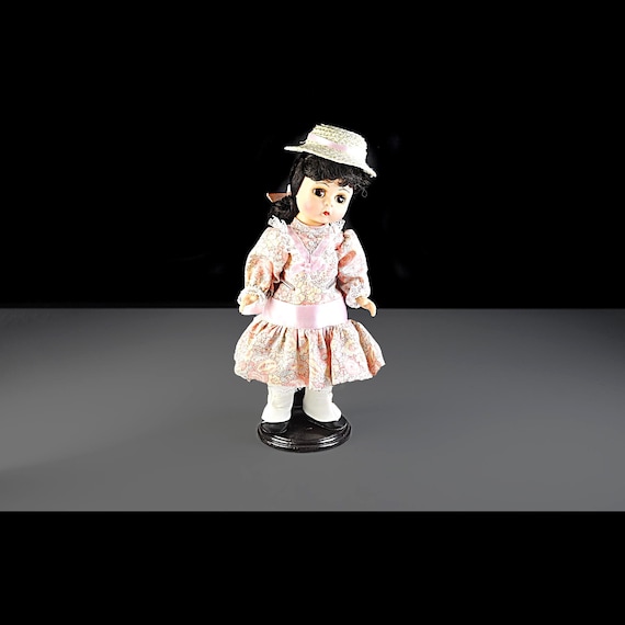 Madame Alexander Diana Barry Doll – 8 Inch “Diana’s Sunday Social” from Anne of Green Gables – Original Outfit – Stand Included